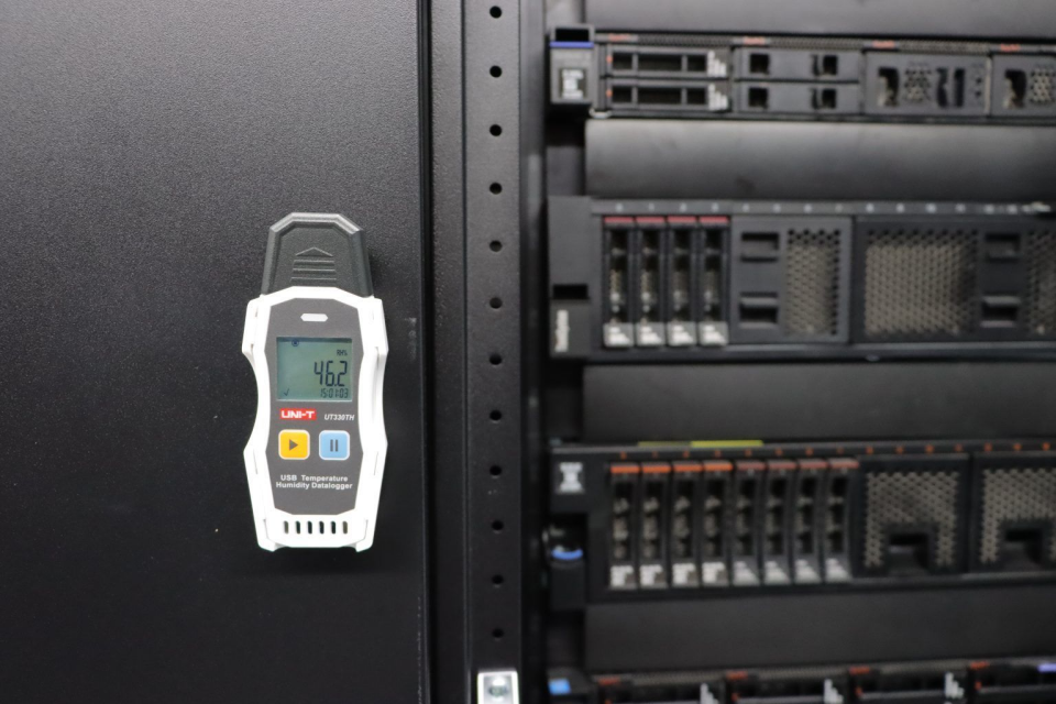Unit UT330TH USB Sıcaklık ve Nem Veri Kayıt Cihazı