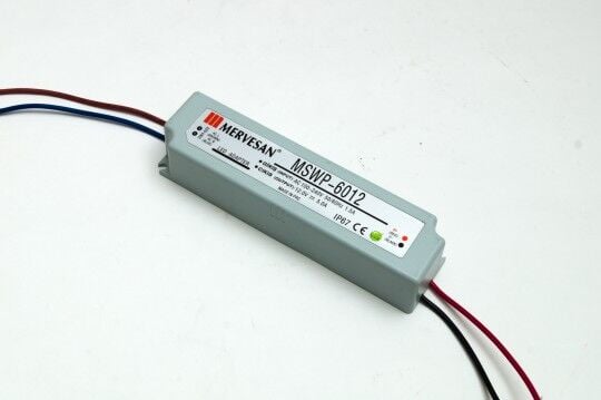 Mervesan MTWP-60-24 IP67 24V 2.5A 60W Sabit Voltaj AC/DC SMPS Adaptör