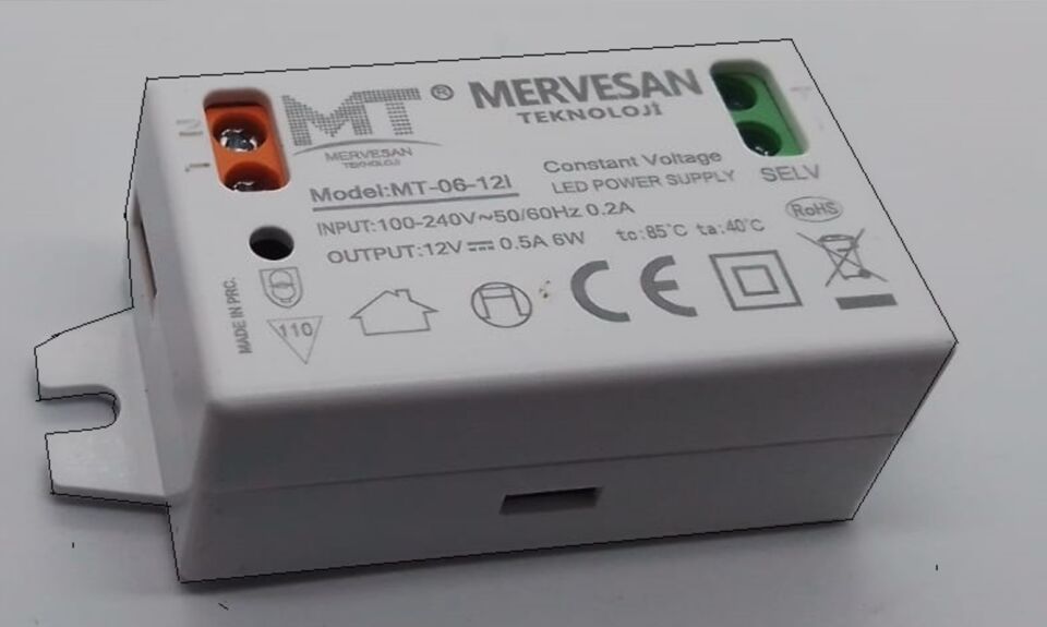 Mervesan MT-06-12İ 6W 12V 0.5A IP30 Plastik Kasa Sabit Voltaj AC/DC SMPS Adaptör